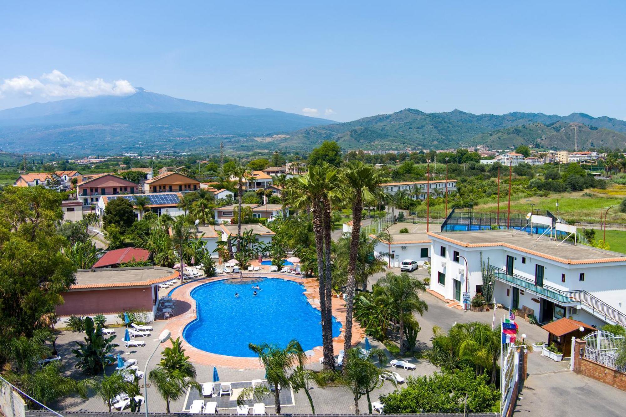 Resort Villaggio Alkantara Giardini-Naxos